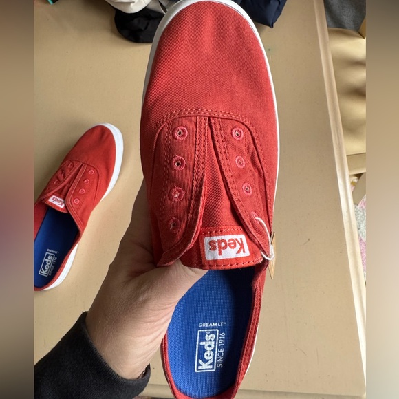 Slip on size 10 orange reddish Keds never worn - Picture 6 of 8